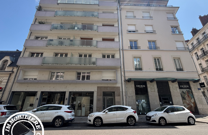 À VENDRE EN EXCLUSIVITÉ   T4 79,60 M2 AVEC BALCON   RUE CLOS BEY   GRENOBLE CENTRE — photo 5