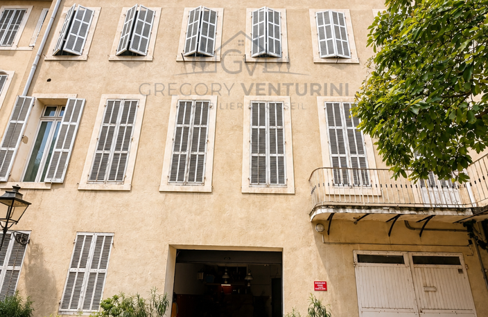 Vente Appartement 9 pièces — photo 3