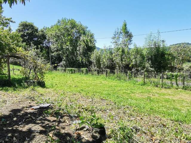Vente Terrain à bâtir 2 000 m&sup2; — photo du bien