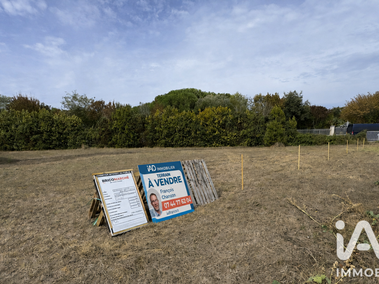 Vente Terrain 954 m&sup2; — photo 1