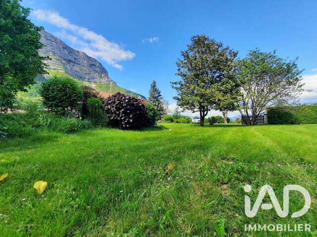 Vente Terrain à bâtir 770 m&sup2; — photo du bien