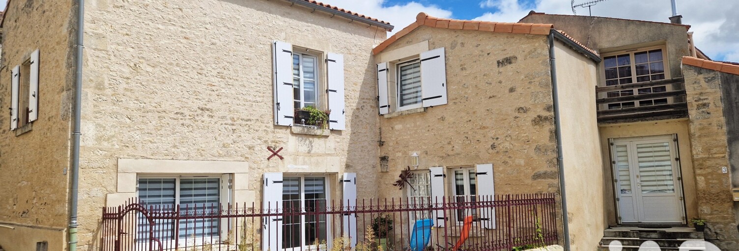 Maison 5 Pièces 130 m² à vendre à Xanton-Chassenon (85240)