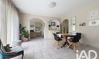 Maison 5 Pièces 156 m² à vendre à Lons (64140)