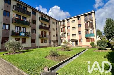 Appartement 4 pièces 180000 €