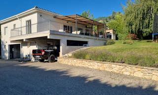 Maison 4 Pièces 136 m² à vendre à Claret (05110)