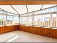 Appartement avec ascenseur, garage, cave, véranda et balcon — photo 3