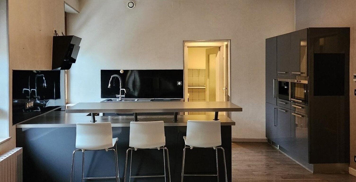 Rare sur le secteur : Bel appartement traversant modulable de 102 m² - Idéal Famille ou Investisseur — photo 1