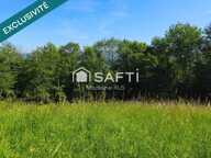 Terrain constructible de 4 400 m2. — photo 2