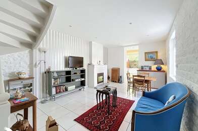 Maison 3 pièces 250275 €