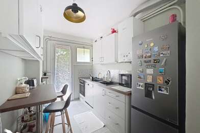 Appartement 3 pièces 176714 €