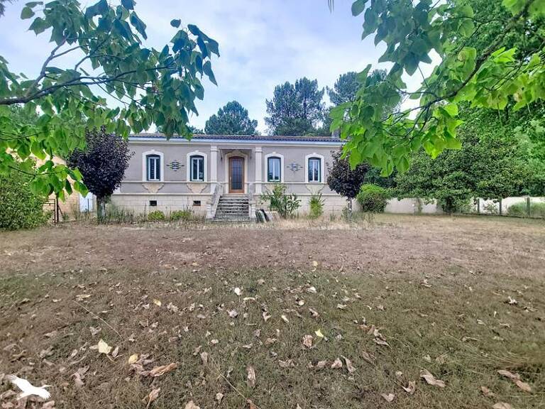Maison en pierre de 5 pièces principales — photo 1