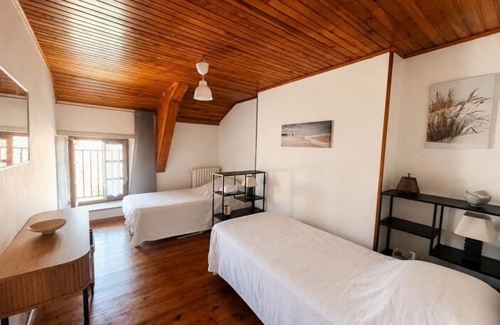 Maison de bourg de 5 pièces principales — photo 2
