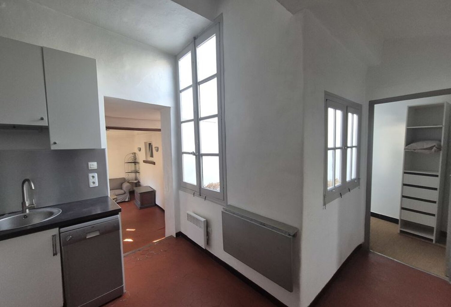 APPARTEMENT T3 DE 61m² Centre port-vieux — photo 1