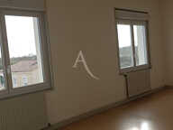 Appartement Saint Jean D Angely 4 pièce(s) 78 m2 — photo 4
