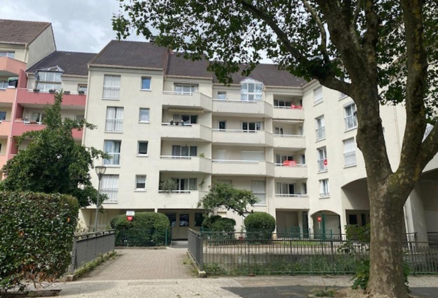Appartement à vendre 2 pièces LONGJUMEAU (91) — photo 1