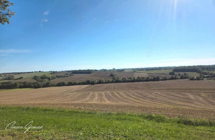 Terrain constructible de 2 700 m² avec vue dominante – À 3 min de Cologne (32) — photo 3