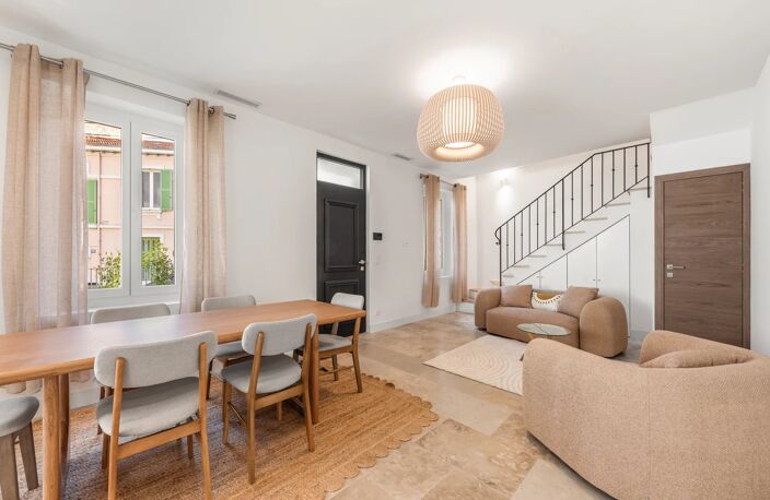 CANNES - PROCHE PALAIS – MAISON RÉNOVÉE - STUDIO INDÉPENDANT - P — photo 5