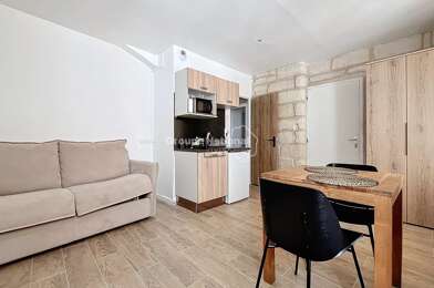 Appartement 1 pièces 450 €