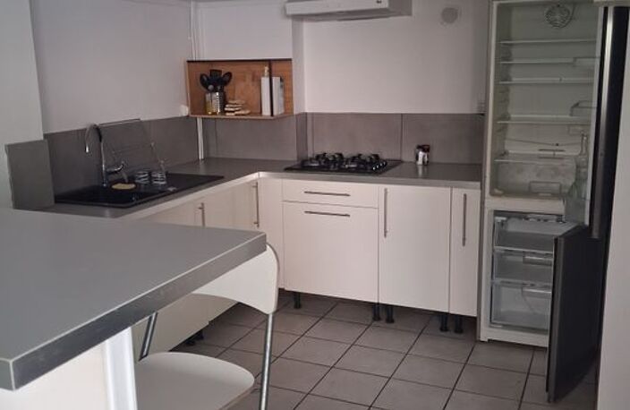 Maison de 45m2 à louer sur Marseille 06 — photo 2