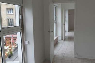 Appartement 5 pièces 1450 €