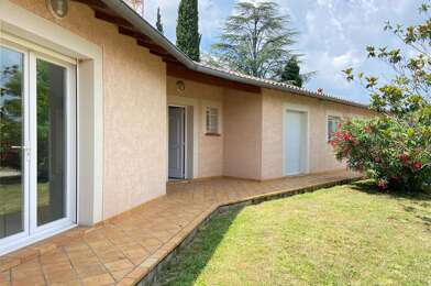 Maison 5 pièces 1750 €