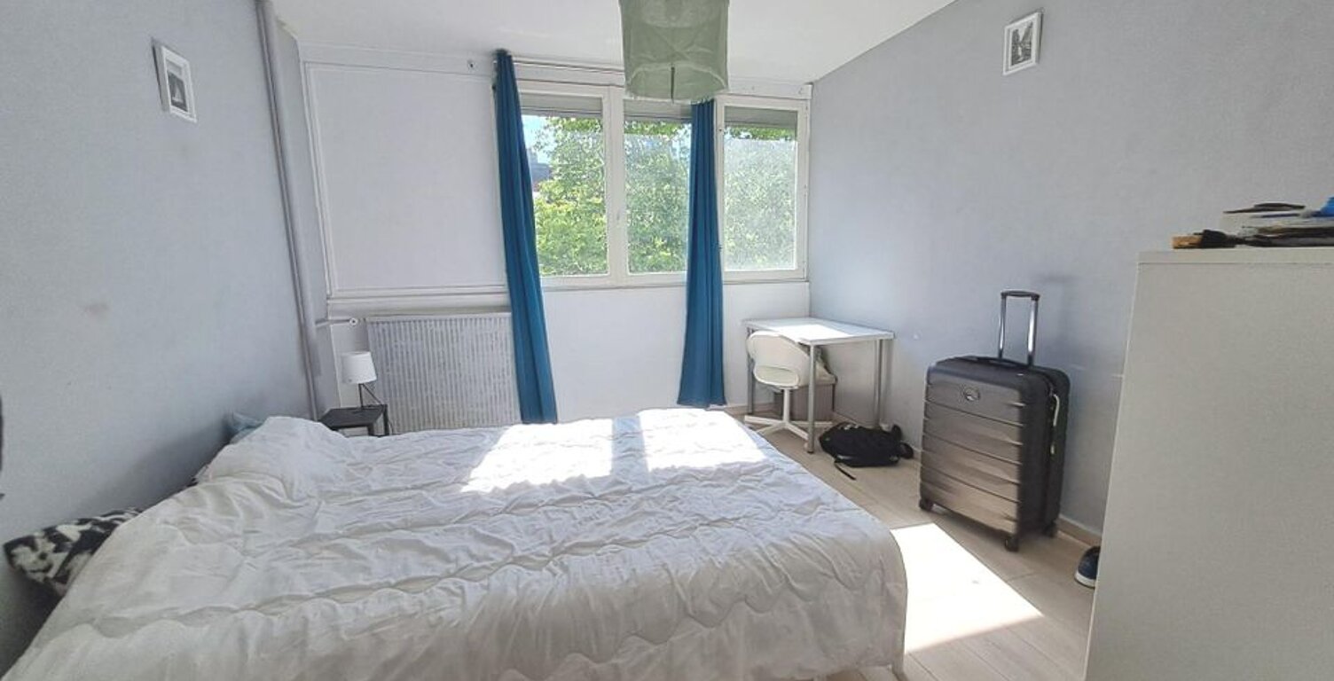 Appartement de 76m2 à louer sur Saint-Étienne — photo 1