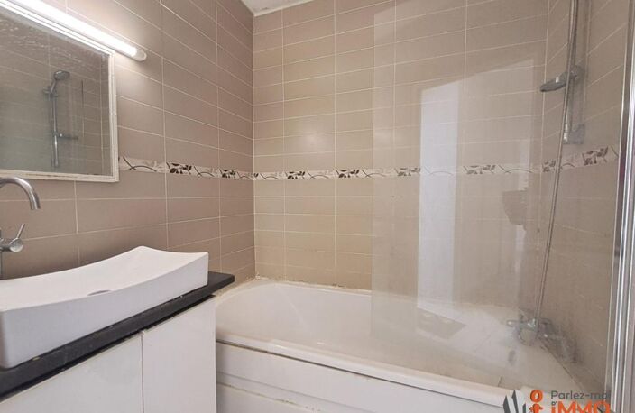 Appartement de 76m2 à louer sur Saint-Étienne — photo 3