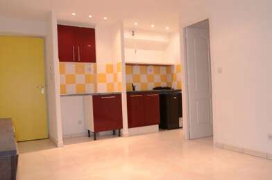 Appartement 2 pièces 725 €