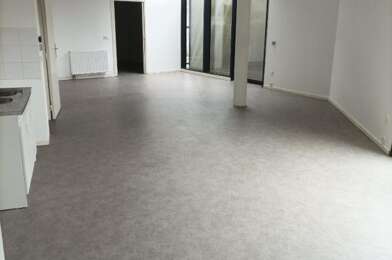 Appartement 4 pièces 1041 €