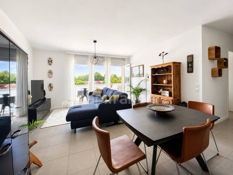 T4 de standing avec terrasse, double stationnement et prestations de qualité- ANGLET (64) — photo 1