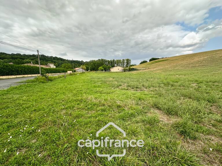 Terrain à vendre  SAINT CAPRAIS DE LERM (47) — photo 1