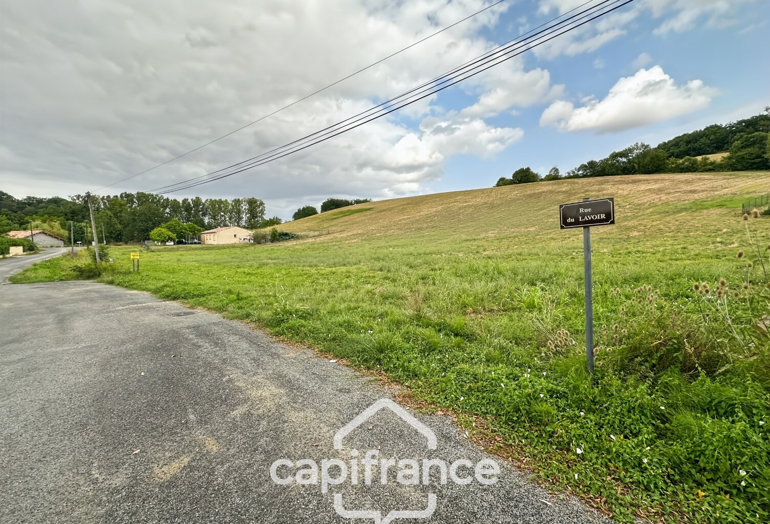 Terrain à vendre  SAINT CAPRAIS DE LERM (47) — photo 1