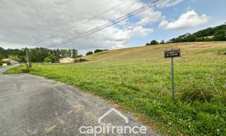 Terrain  1291 m² à vendre à Saint-Caprais-de-Lerm (47270)