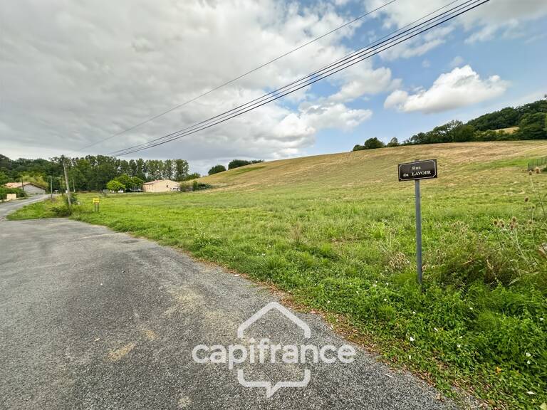Terrain à vendre  SAINT CAPRAIS DE LERM (47) — photo 1