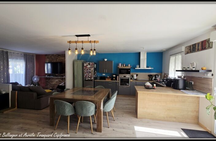 Maison à vendre, 5 pièces, PLAIN-PIED de 115m² , avec CLIMATISATION à LUSSANT (17) — photo 5