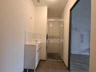 Chambre 19 m² avec salle d'eau et WC privatifs – Colocation meublée – 460 € CC – Roubaix — photo 3