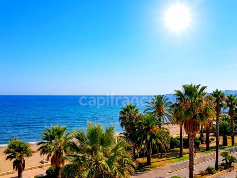 APPARTEMENT T2 + PARKING + PISCINE à vendre SIX-FOURS-LES-PLAGES (83) — photo 1