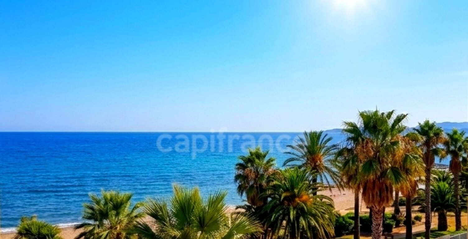 APPARTEMENT T2 + PARKING + PISCINE à vendre SIX-FOURS-LES-PLAGES (83) — photo 1