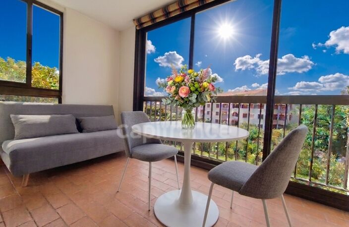 APPARTEMENT T2 + PARKING + PISCINE à vendre SIX-FOURS-LES-PLAGES (83) — photo 3