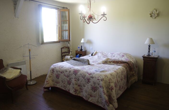 à VENDRE  proche  Aignan 32,    propriété de charme  sur 3646 m² de terrain avec piscine et Gîte séparé — photo 4