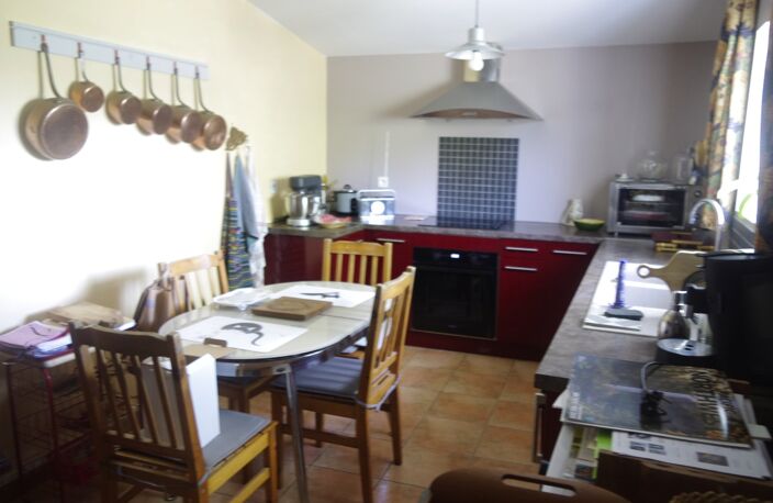 à VENDRE  proche  Aignan 32,    propriété de charme  sur 3646 m² de terrain avec piscine et Gîte séparé — photo 5