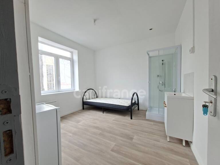Chambre 11,5 m² avec salle d'eau – Colocation meublée – 390 € CC – Roubaix — photo 1