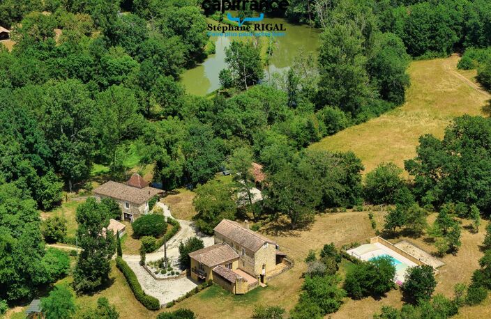 Propriete à vendre 6 pièces PAULHIAC (47) propriété de 265m2 comprenant maison, moulin et dépendances — photo 2