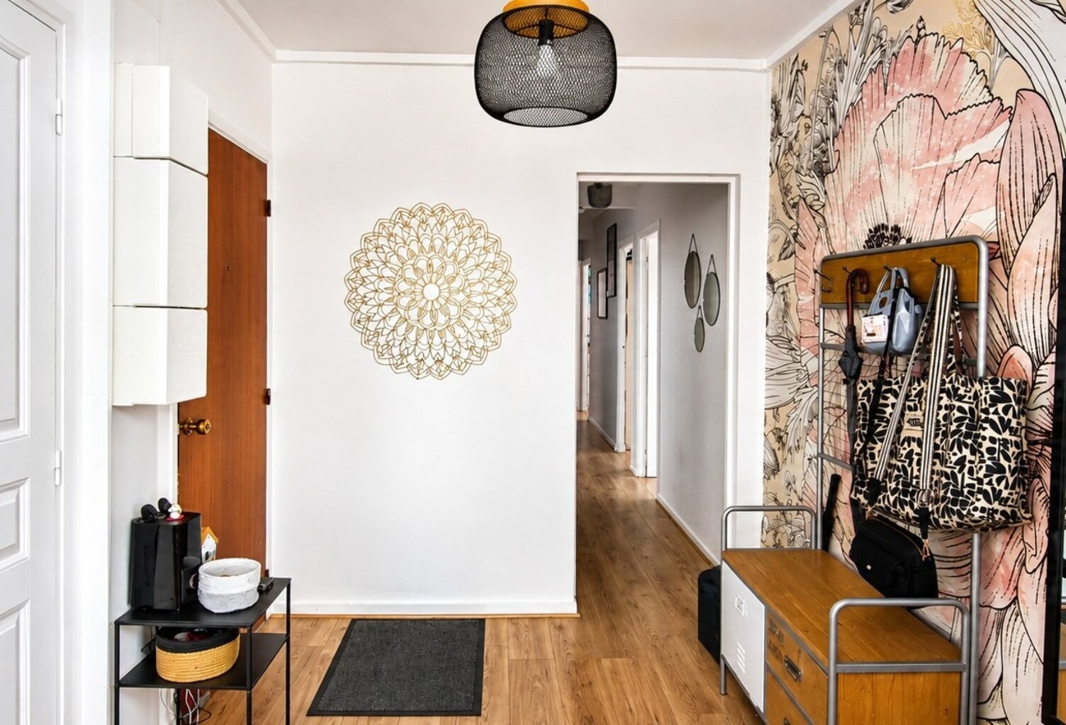 BEAUVAIS – Résidence Jeanne Hachette – Appartement F5 de 96,16 m² avec balcon, 5ᵉ étage avec ascenseur — photo 1