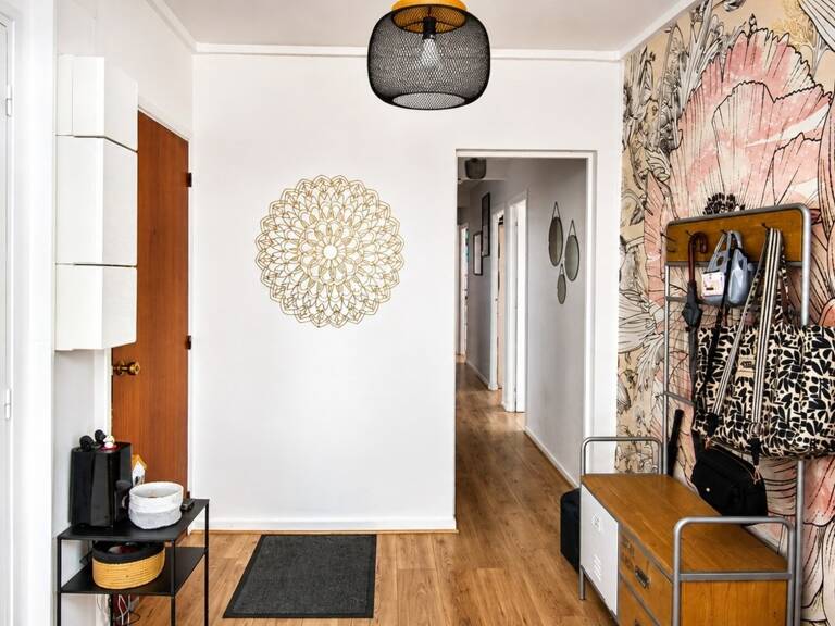BEAUVAIS – Résidence Jeanne Hachette – Appartement F5 de 96,16 m² avec balcon, 5ᵉ étage avec ascenseur — photo 1