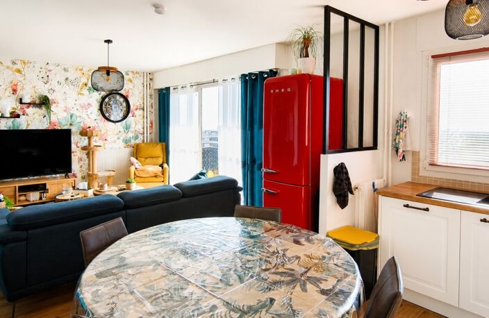 BEAUVAIS – Résidence Jeanne Hachette – Appartement F5 de 96,16 m² avec balcon, 5ᵉ étage avec ascenseur — photo 2