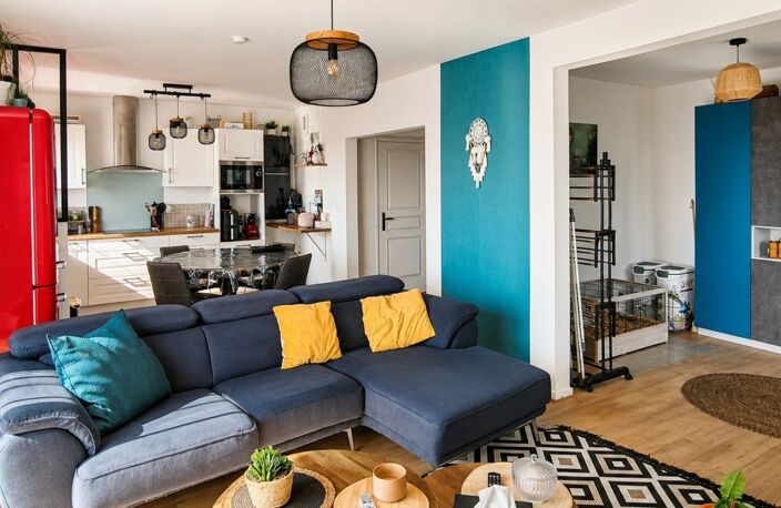 BEAUVAIS – Résidence Jeanne Hachette – Appartement F5 de 96,16 m² avec balcon, 5ᵉ étage avec ascenseur — photo 3