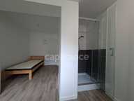 Chambre 14 m² avec salle d'eau et WC privatifs – Colocation meublée – 420 € CC – Roubaix — photo 2