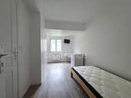 Chambre 14 m² avec salle d'eau et WC privatifs – Colocation meublée – 420 € CC – Roubaix — photo 3