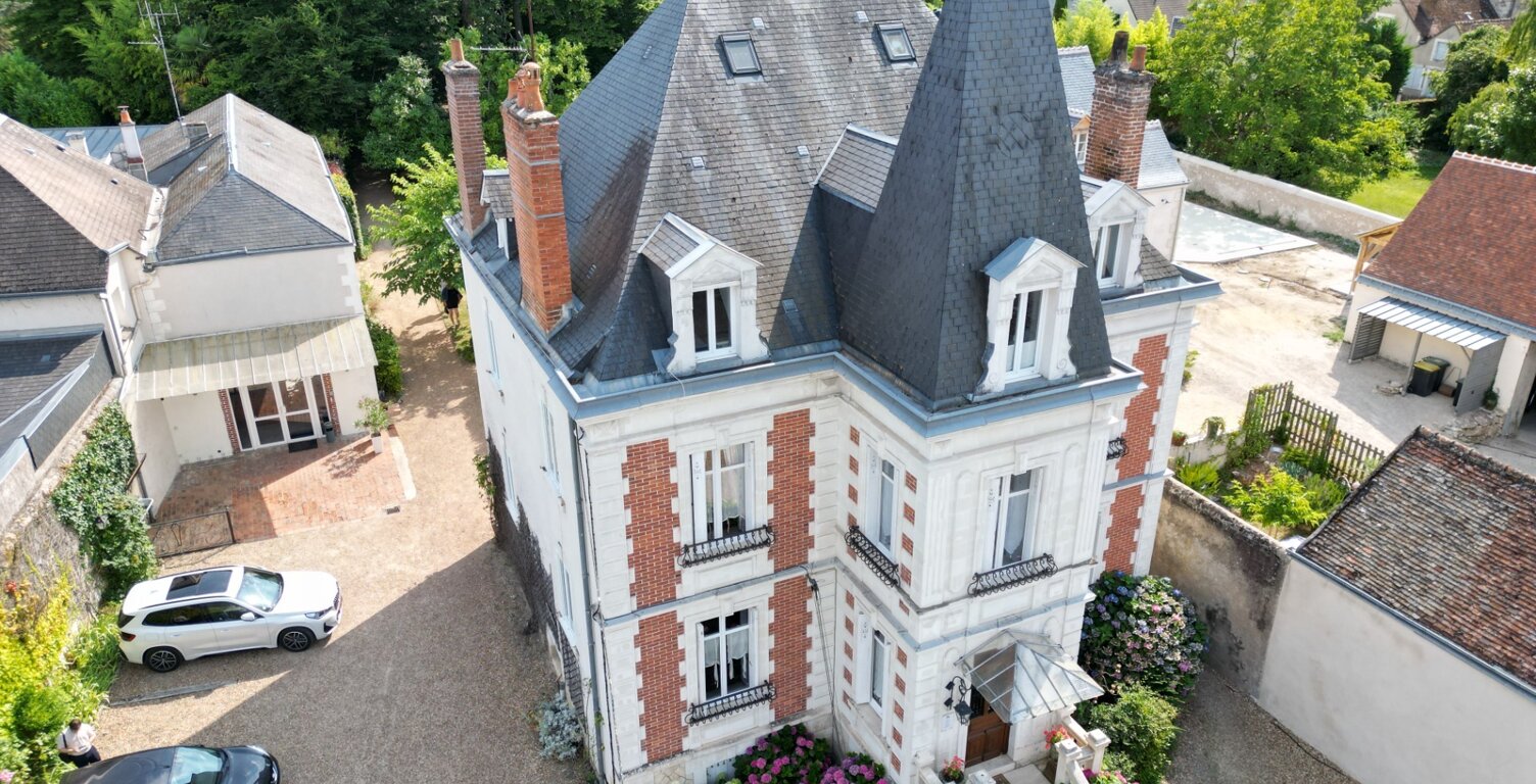 Propriete à vendre 32 pièces AMBOISE (37) — photo 1